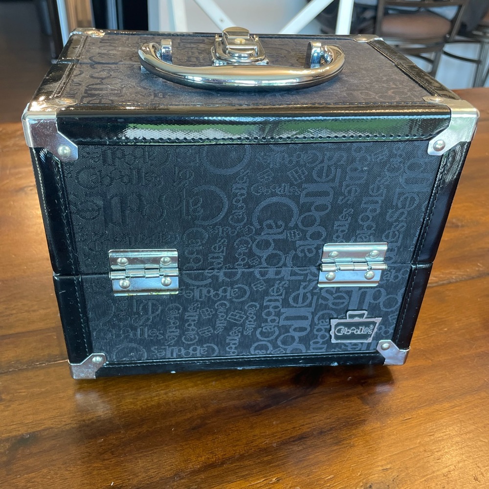 Black Caboodles Makeup Train Case- 4 tray